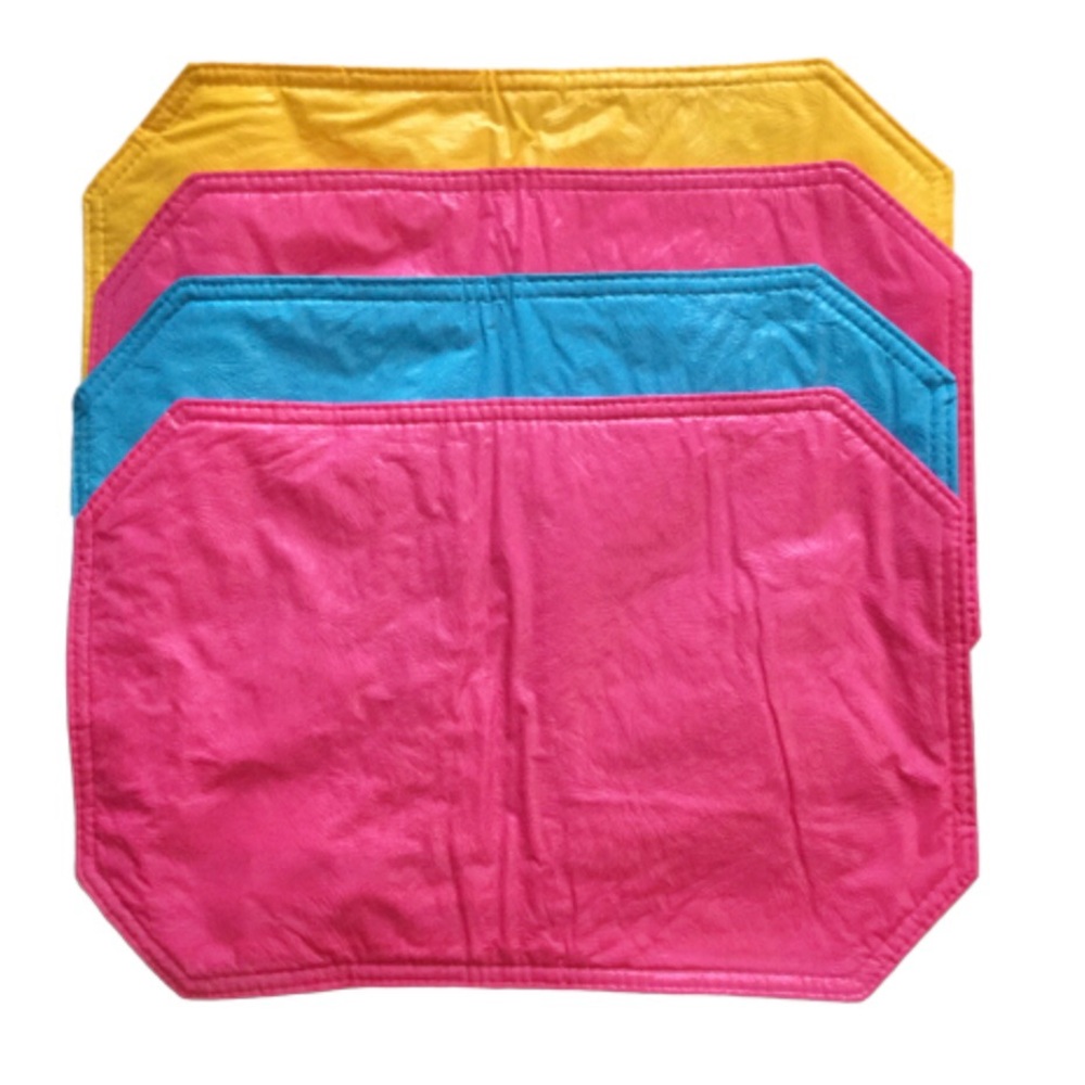 Summer Fun Vinyl Placemats Pink Blue Yellow NEW